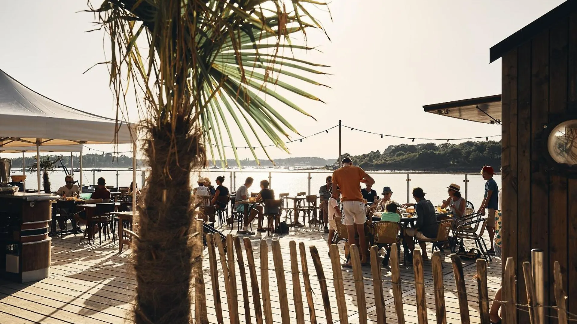 Ty Eglantines - Confortable Maison Neuve Proche Des Plages Étel 0*,  Francie